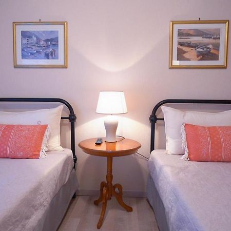 Thirtyfive Apartment Aridaía Kültér fotó